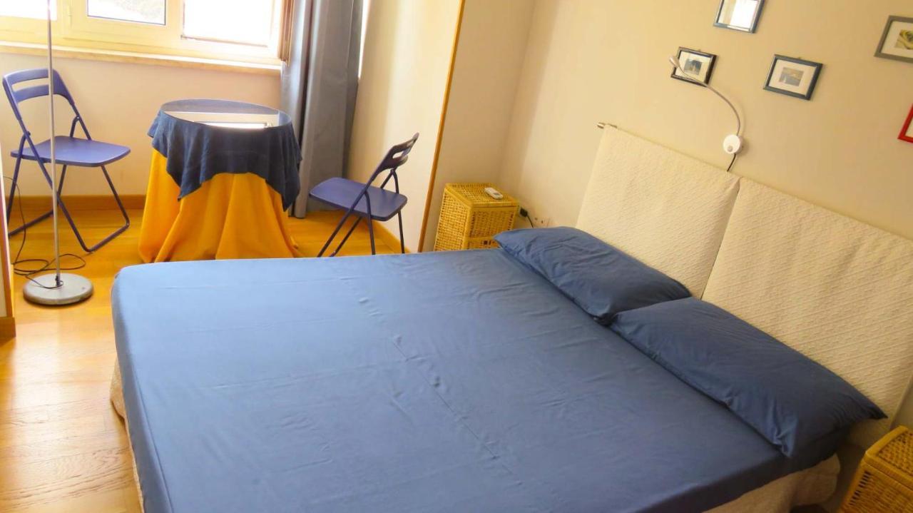 Luna Rossa Rooms Cagliari Esterno foto